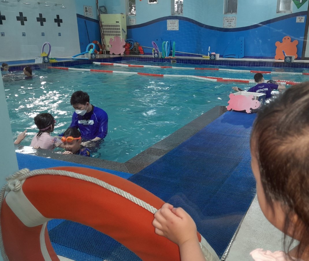 Đẩy mạnh phong trào dạy bơi, dạy kỹ năng an toàn cho học sinh trong trường học